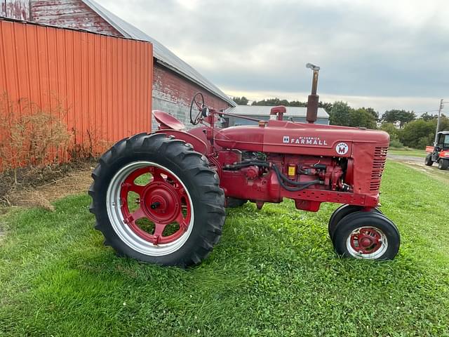 Image of Farmall Super M equipment image 3