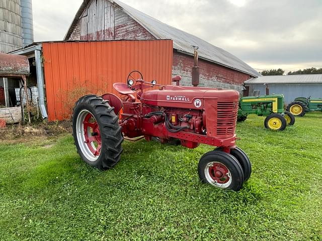 Image of Farmall Super M equipment image 2