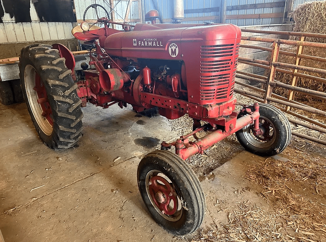 Image of Farmall Super M Image 1