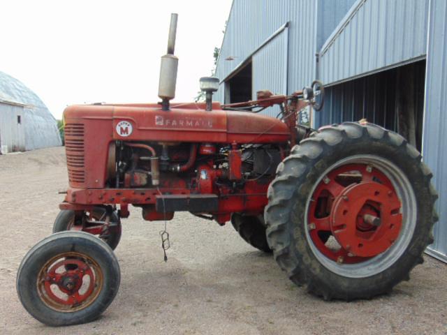 Image of Farmall Super M Primary image