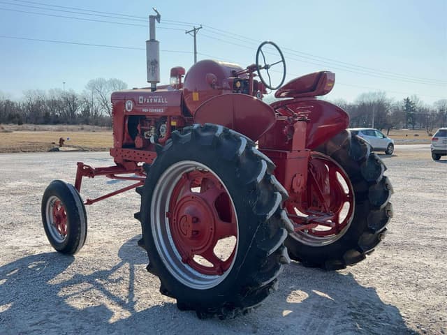 Image of Farmall Super M equipment image 4