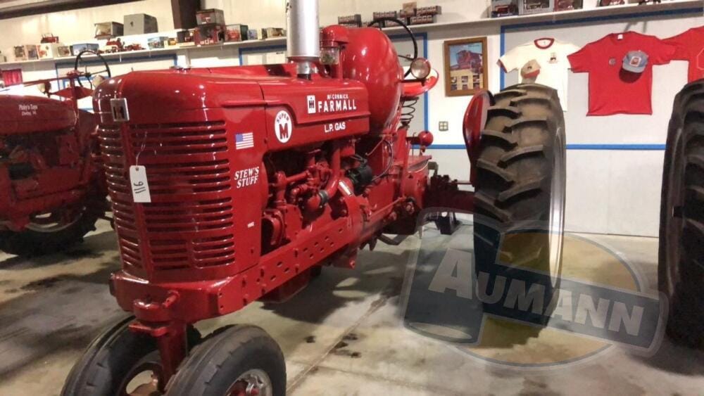 Main image Farmall Super M