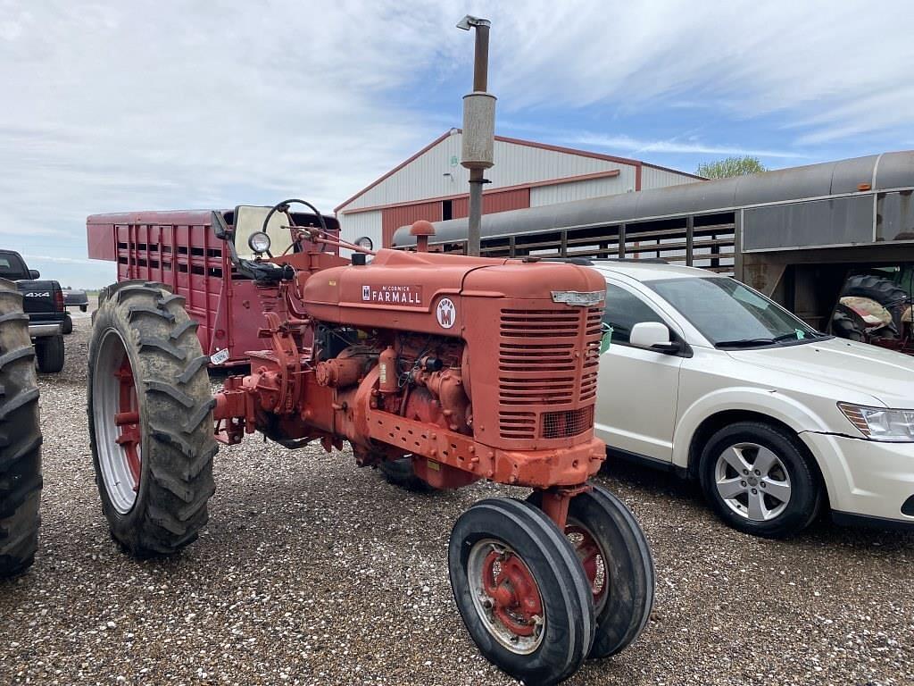 Image of Farmall Super M Image 0