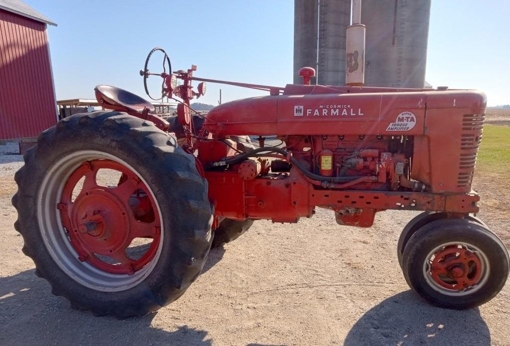 Image of Farmall Super M-TA Primary image