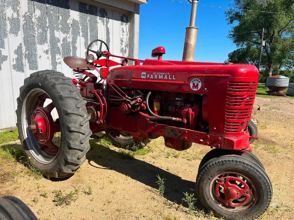 Main image Farmall Super M