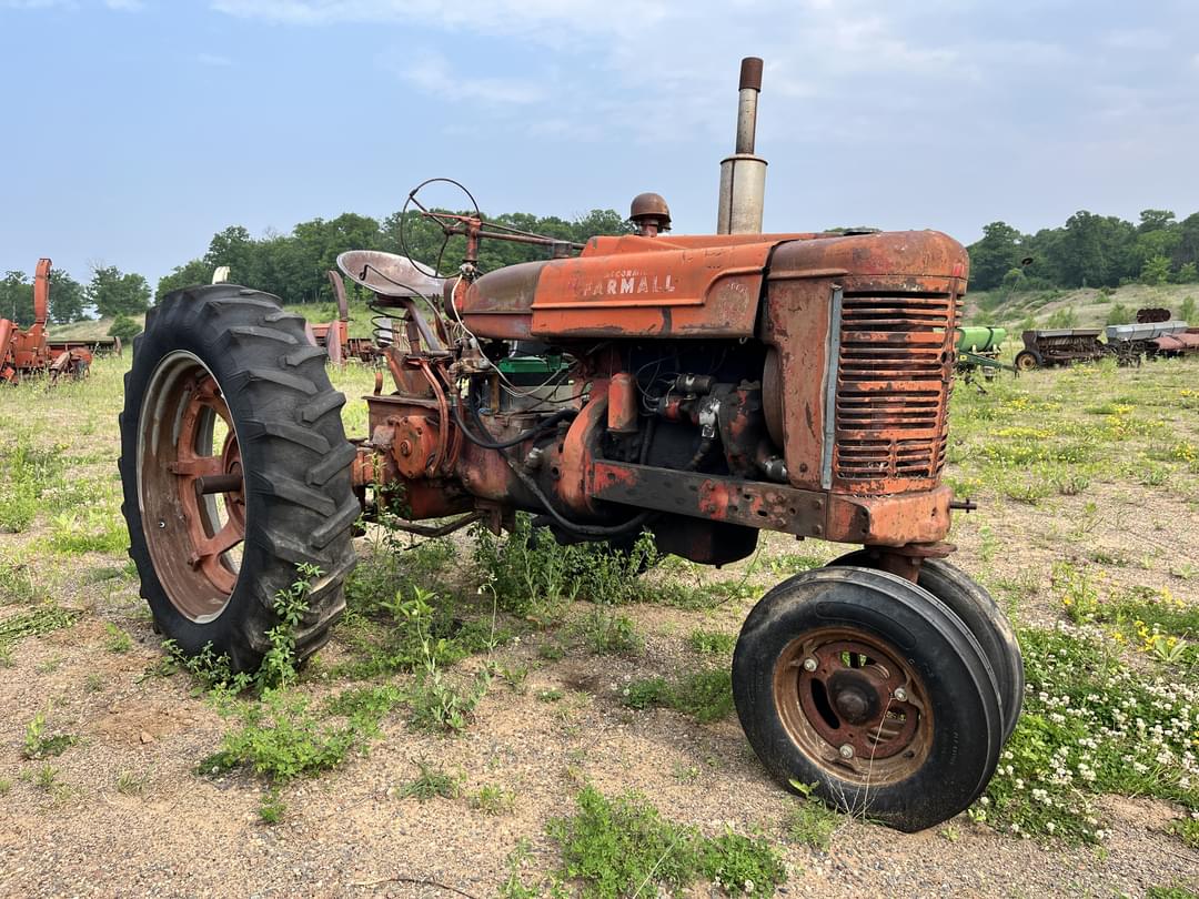 Image of Farmall Super M Primary image