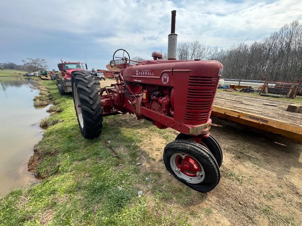 Image of Farmall Super M Image 1