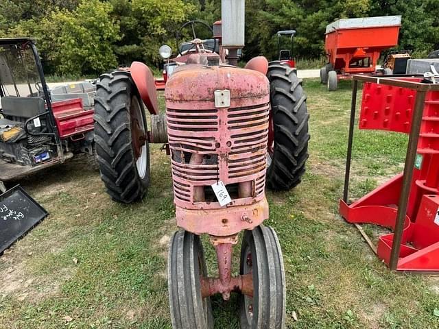 Image of Farmall Super M equipment image 2