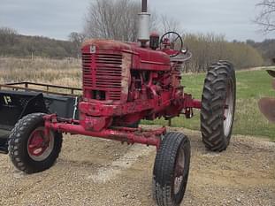 Farmall Super M Equipment Image0