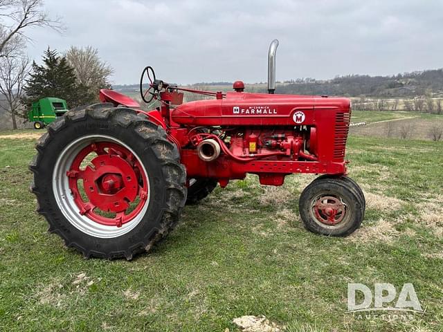 Image of Farmall Super M equipment image 2