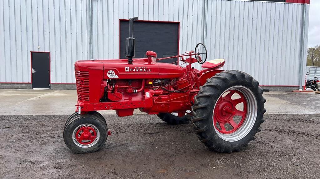 Main image Farmall Super M-TA