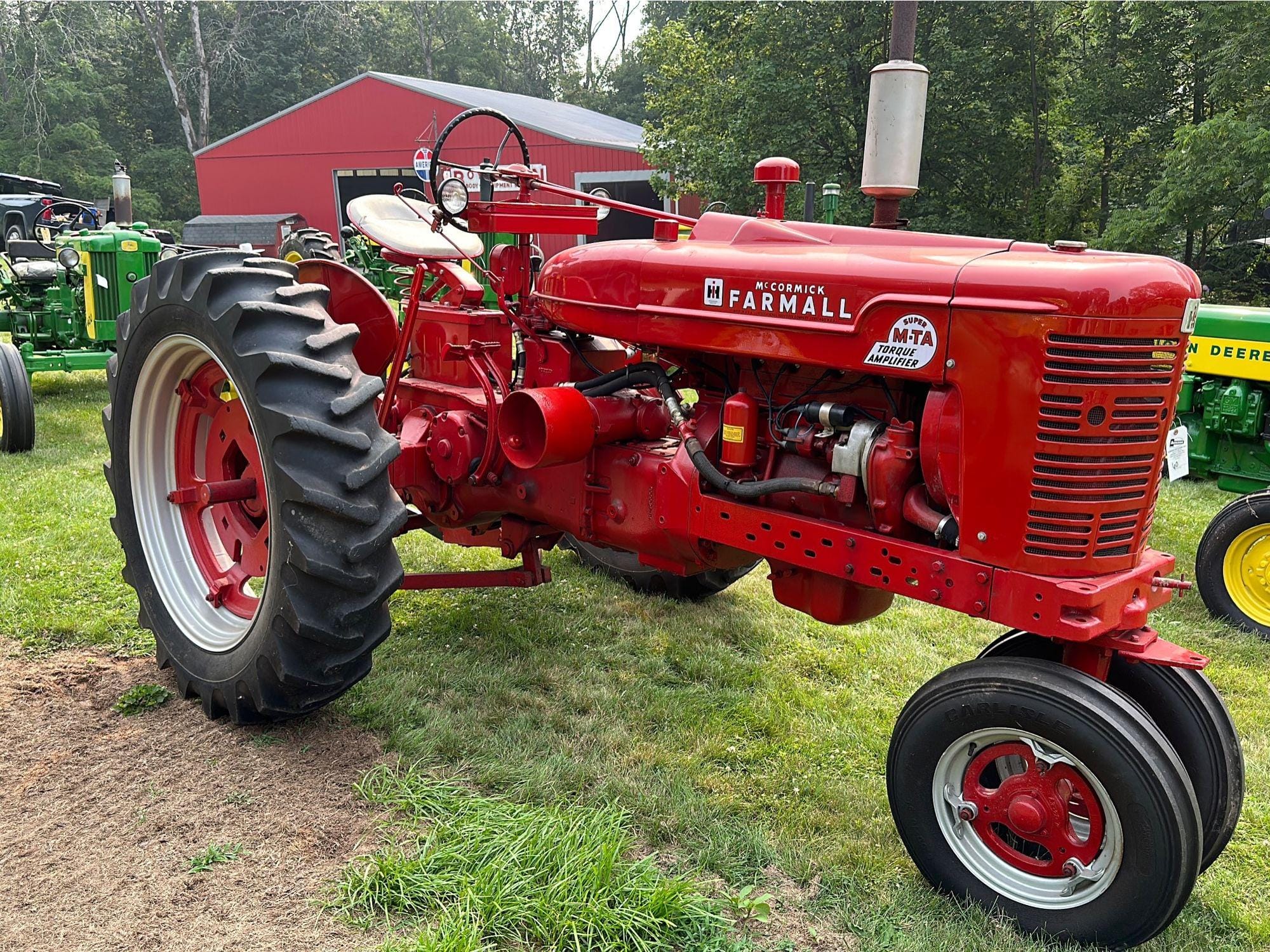 Main image Farmall Super M-TA
