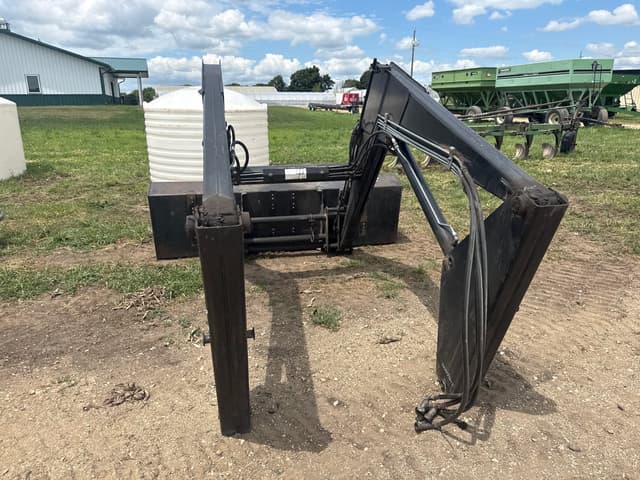 Image of Farmhand 1140 equipment image 2
