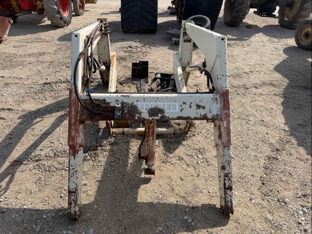 Image of Farmhand 22 equipment image 1