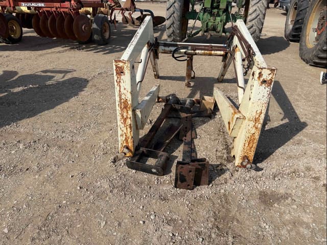 Image of Farmhand 22 equipment image 4