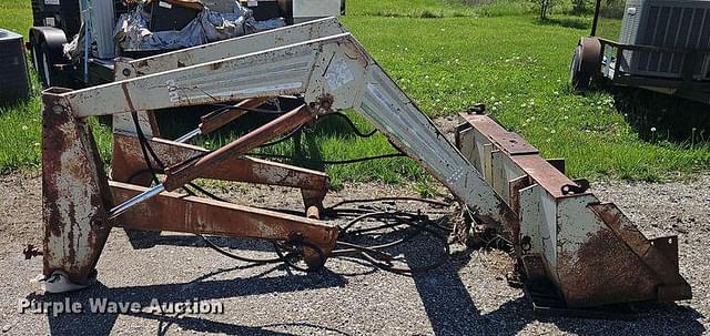 Image of Farmhand 22 equipment image 3
