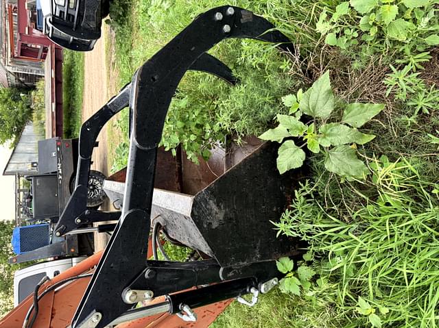 Image of Farmhand F235 equipment image 1