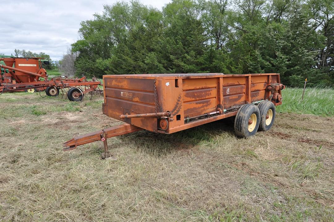 Image of Farmhand 450 Primary image