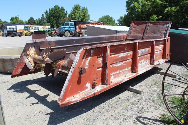 Image of Farmhand 450 equipment image 1