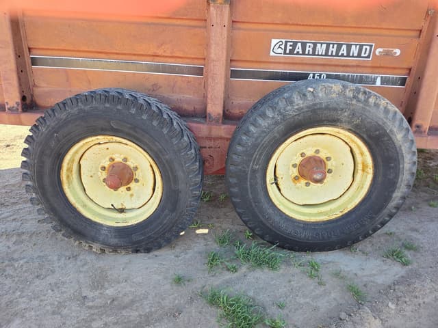 Image of Farmhand 450 equipment image 4