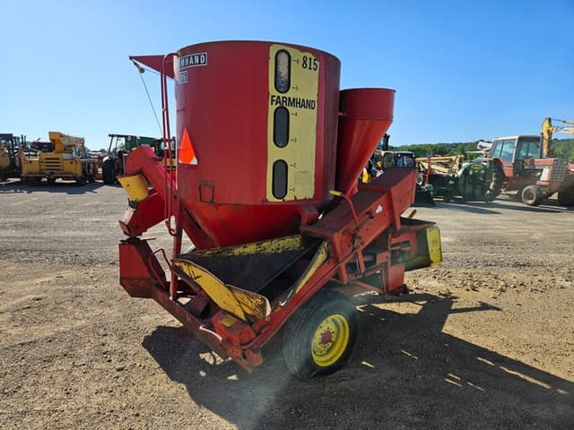 Image of Farmhand 815 equipment image 4