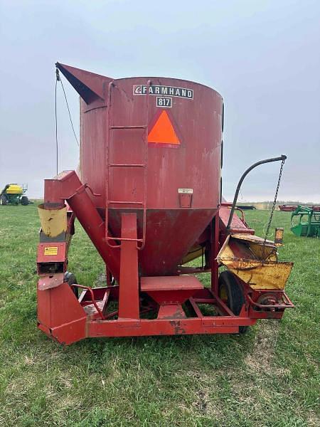Image of Farmhand 817 equipment image 2