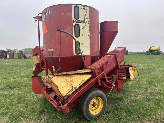 Image of Farmhand 817 equipment image 3