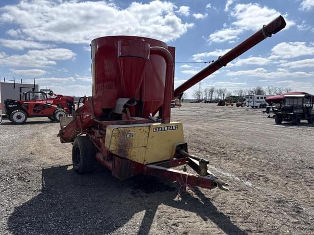 Image of Farmhand 817 equipment image 3