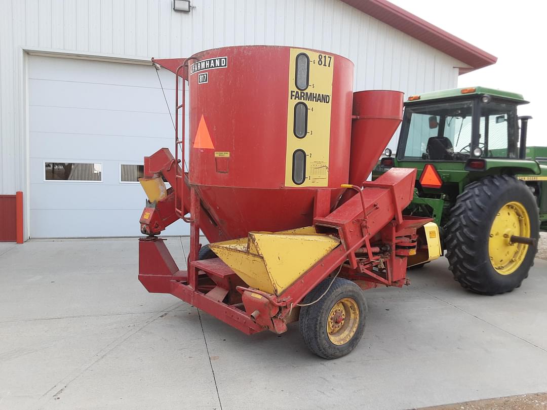 Image of Farmhand 817 Image 1