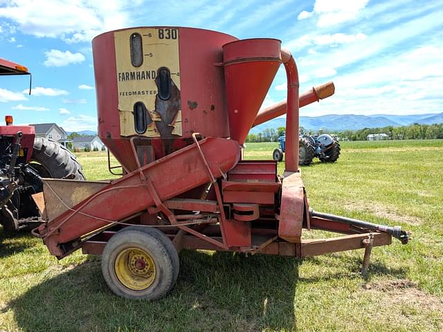 Image of Farmhand 830 equipment image 2