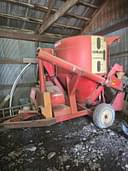 Farmhand 830 Image