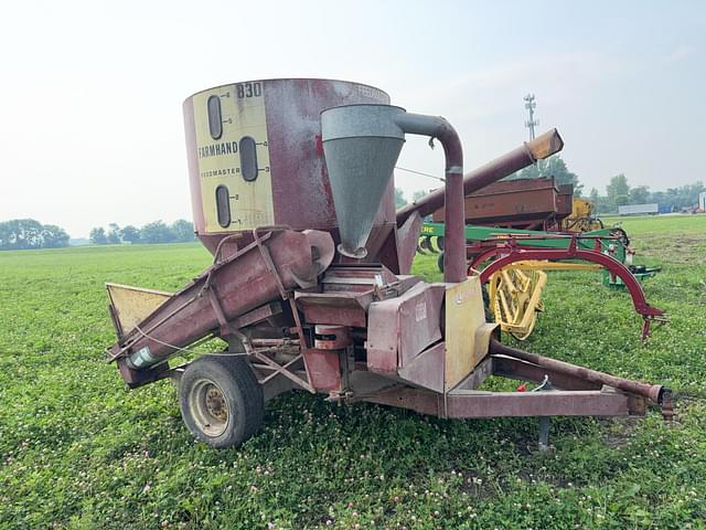 Image of Farmhand 830 equipment image 1