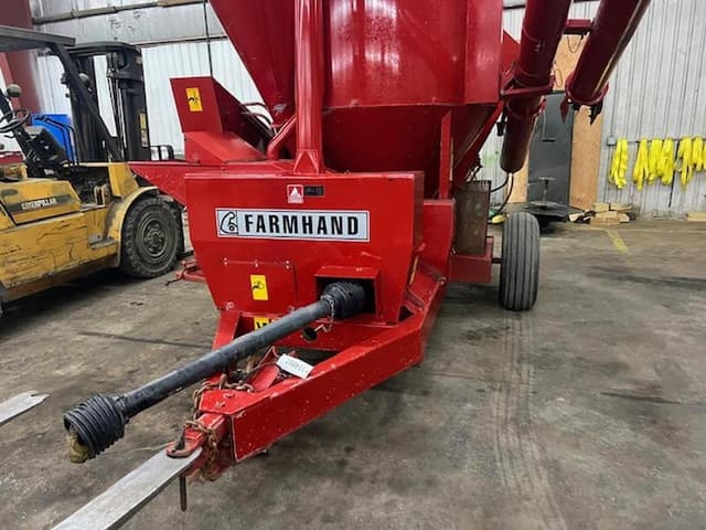 Image of Farmhand 870 equipment image 1