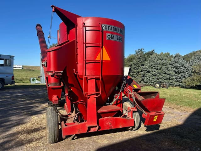 Image of Farmhand 870 equipment image 4