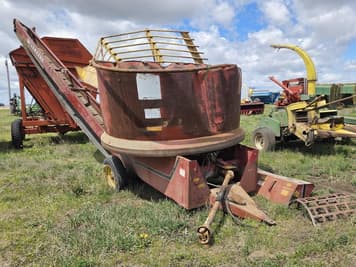 Main image Farmhand 880