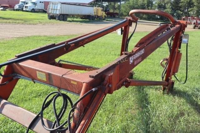 Image of Farmhand F-11 equipment image 2