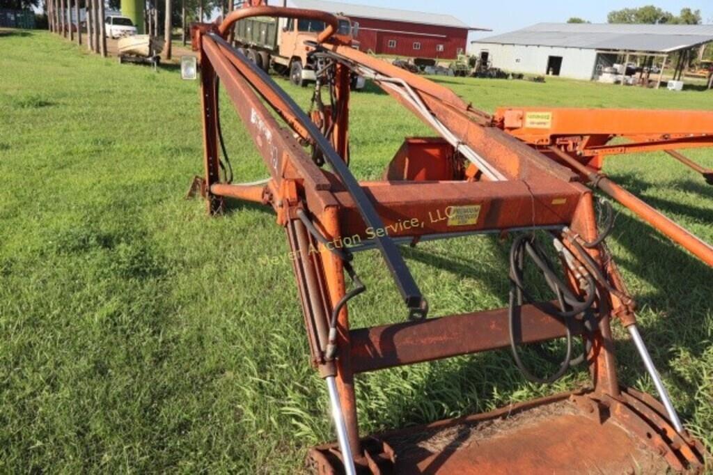 Image of Farmhand F-11 Primary image