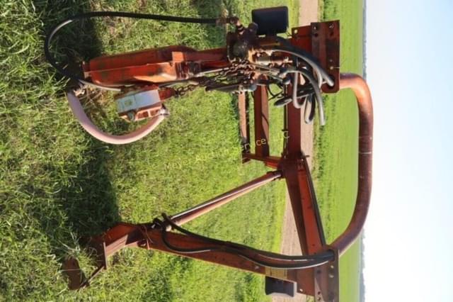 Image of Farmhand F-11 equipment image 4