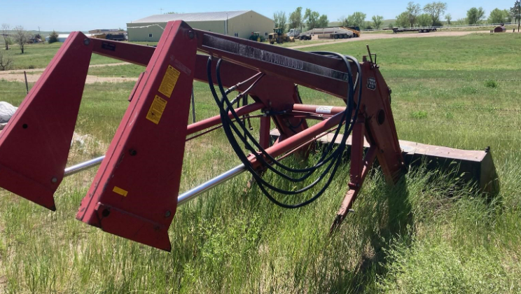 Main image Farmhand F-358