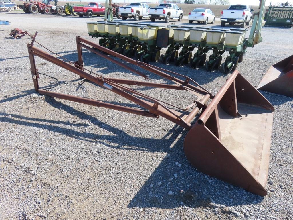 Main image Farmhand F11