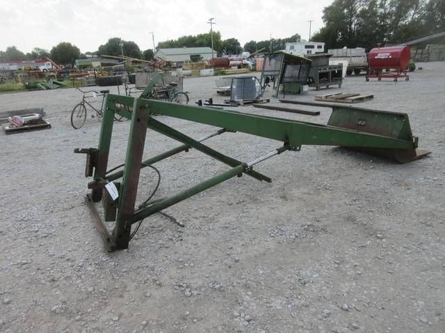Image of Farmhand F15A equipment image 4