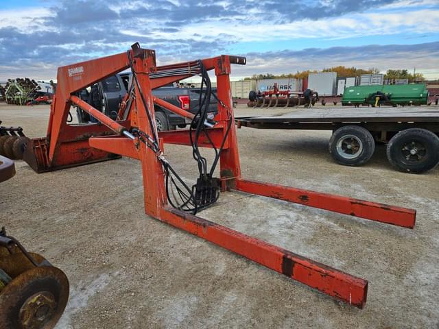 Image of Farmhand F228 equipment image 3