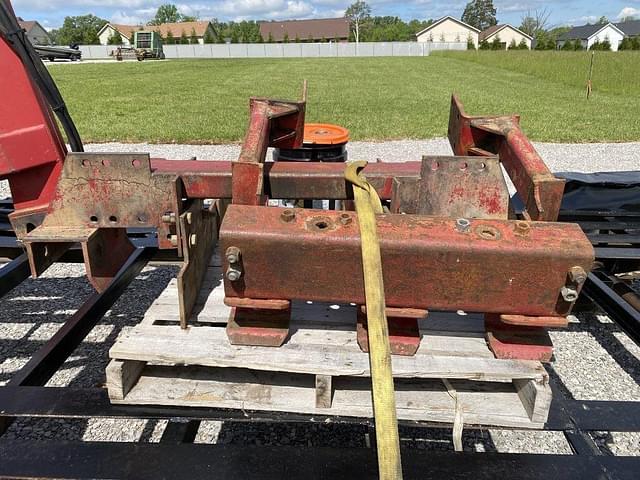Image of Farmhand F235 equipment image 1