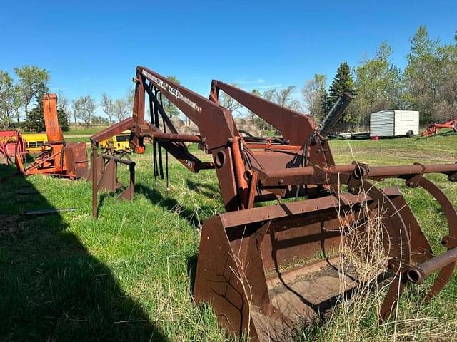 Image of Farmhand F235 equipment image 1