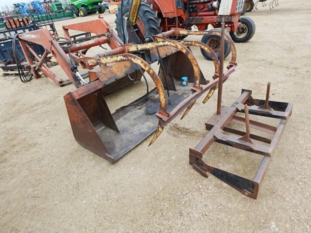 Main image Farmhand F235