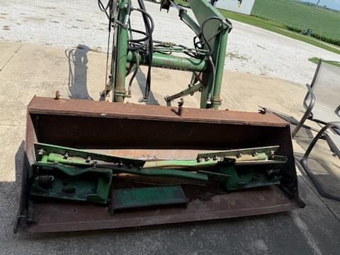 Image of Farmhand F248 equipment image 4