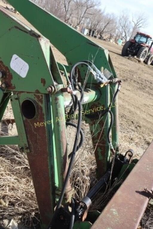 Image of Farmhand F258 equipment image 4