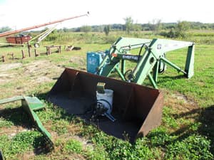 SOLD - Farmhand F258 Loader Other Equipment | Tractor Zoom