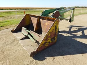 SOLD - Farmhand F258 Lot No. 6077 Other Equipment | Tractor Zoom