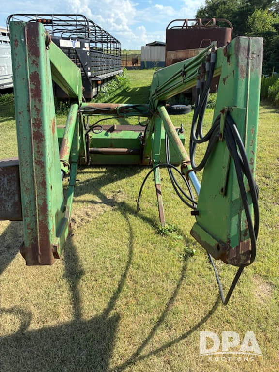 Image of Farmhand F258 equipment image 2